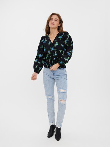 Chemisier 'BELLA SANNA' VERO MODA en noir