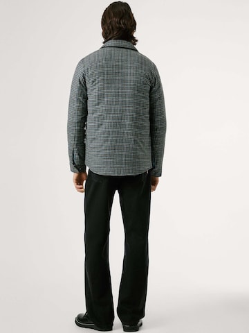 Pepe Jeans Jacke 'Caine' in Grau