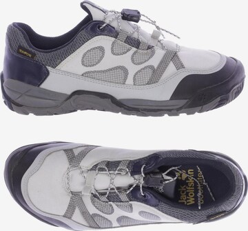 JACK WOLFSKIN Sneakers & Trainers in 34 in Grey: front