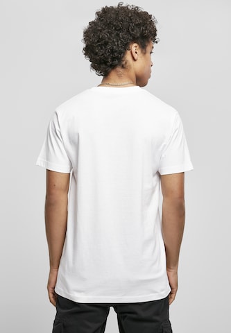 Coupe regular T-Shirt Mister Tee en blanc