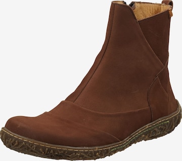 EL NATURALISTA Ankle Boots in Brown: front