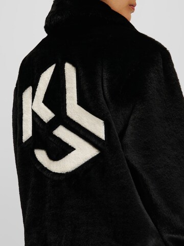 KARL LAGERFELD JEANS Демисезонная куртка в Черный