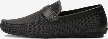 Kazar Moccasins in Black: front