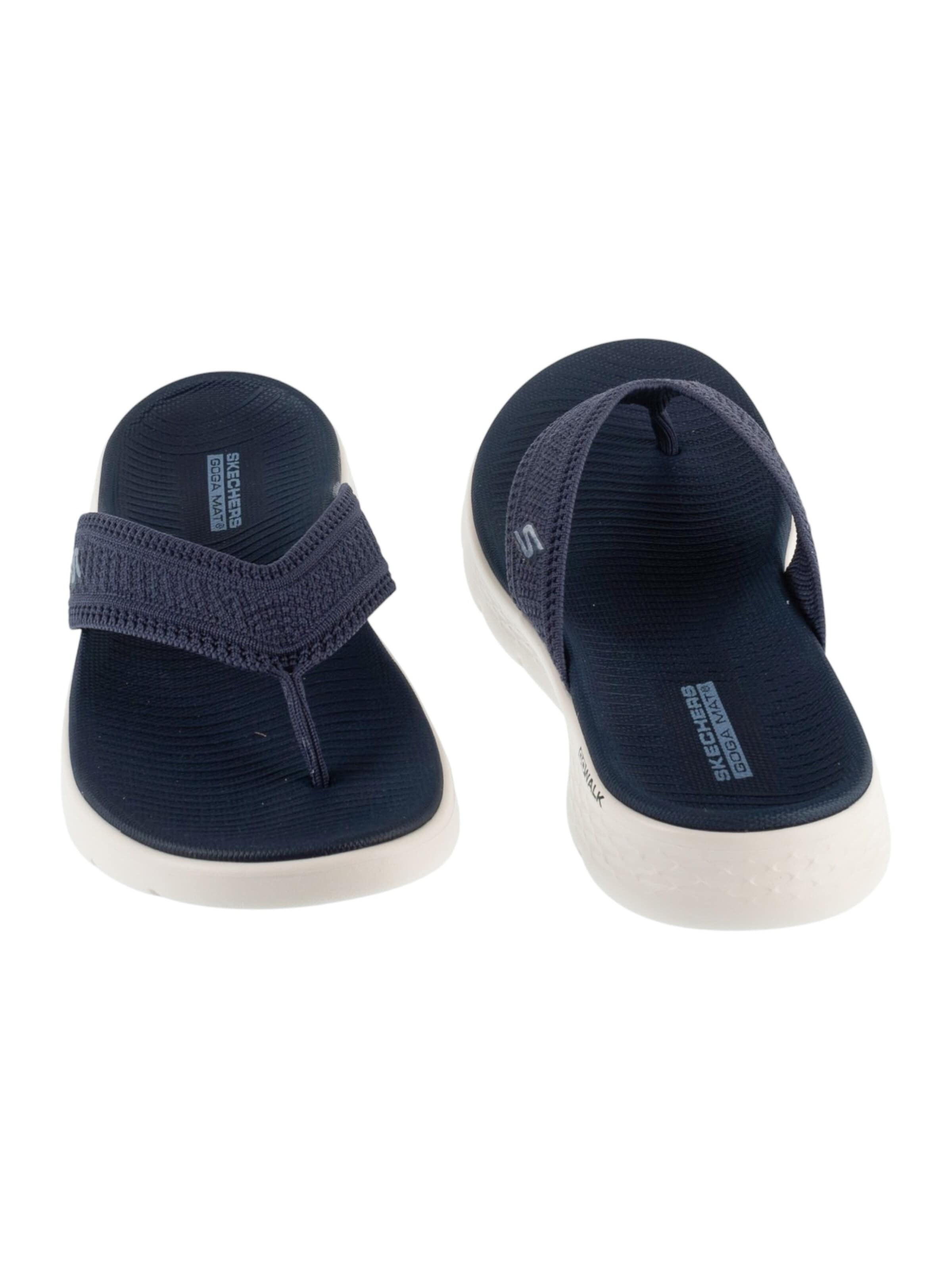 SKECHERS Teenslipper 'Skechers Go Walk Flex Sandal - Holly' in Blauw