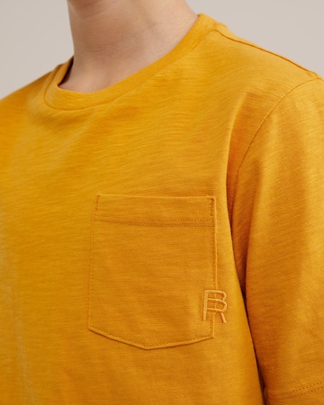 WE Fashion Тениска в жълто