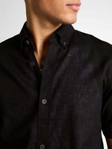 Regular fit Cămașă de la TOM TAILOR DENIM pe negru