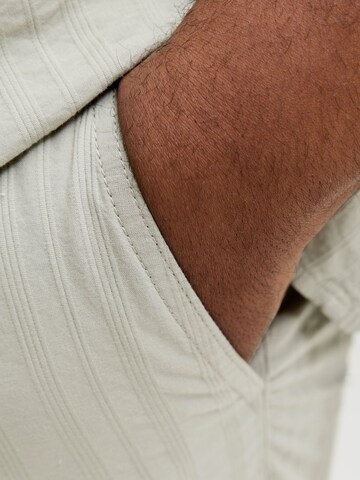 regular Pantaloni di JACK & JONES in verde