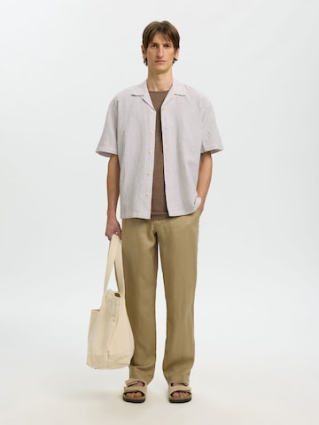 Fit confort Chemise 'SLHClay' SELECTED en blanc