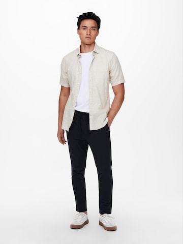 Only & Sons Slim Fit Skjorte 'Caiden' i beige