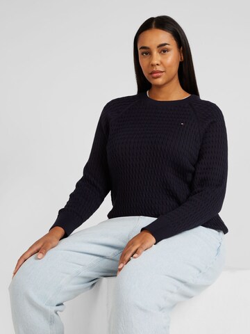 Tommy Hilfiger Curve Sweater in Blue