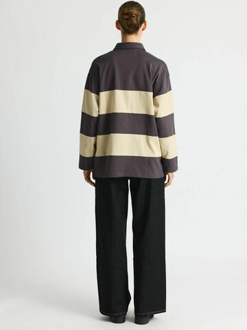 Résumé Paita ' DeanRS ' värissä musta