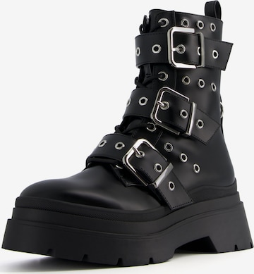 Bershka Lace-Up Ankle Boots in Black: front