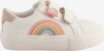 balta Next Sportbačiai: priekis