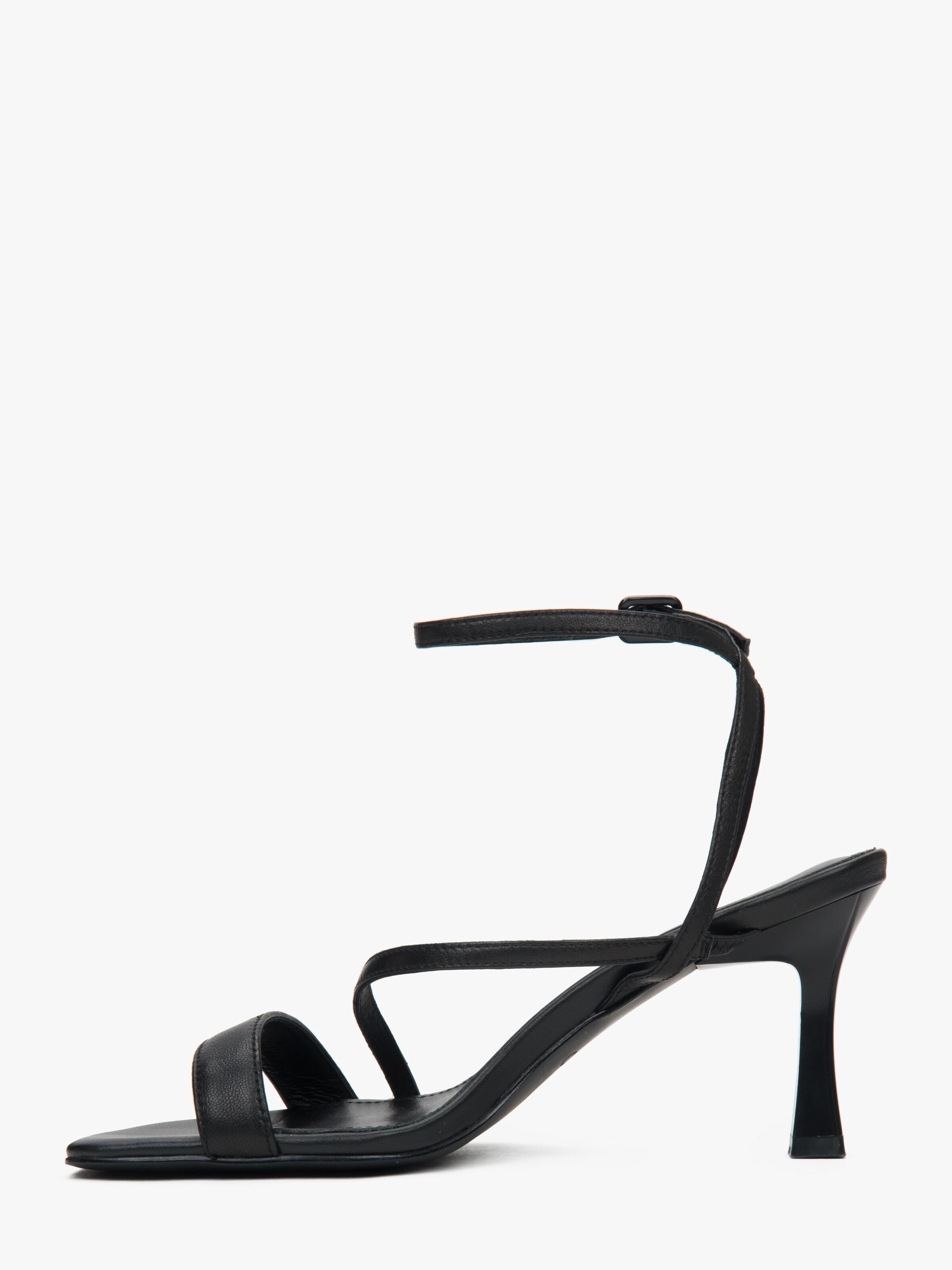 Estro Sandaler '24548-6847' i sort: forside
