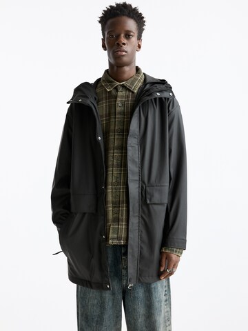Veste mi-saison Pull&Bear en noir : devant