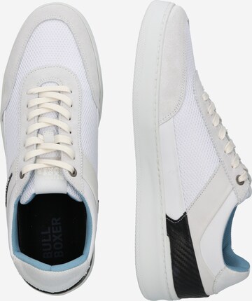 BULLBOXER Sneakers in White