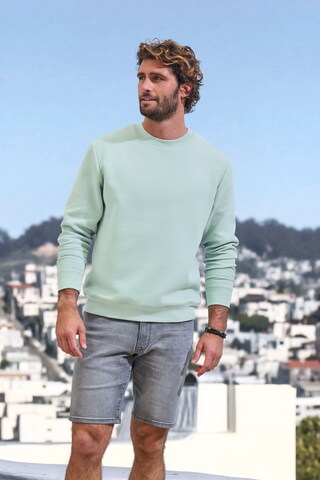 JOHN DEVIN Sweatshirt in Green