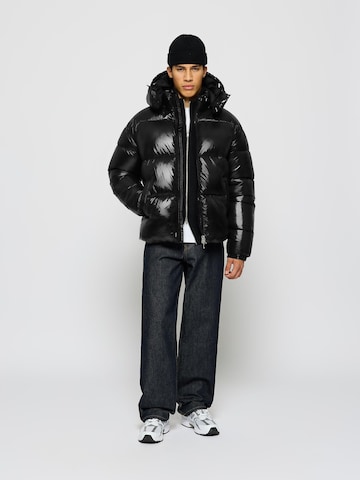 Burocs Winter Jacket 'Hooded Puffer' in Black