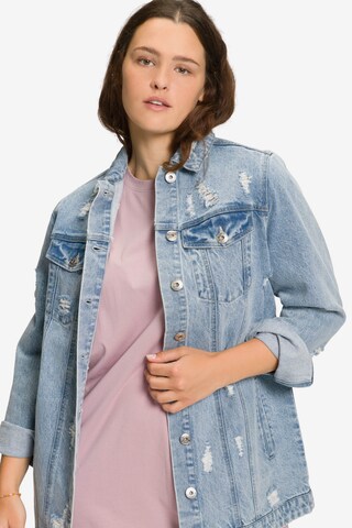 Studio Untold Between-Season Jacket in Blue: front