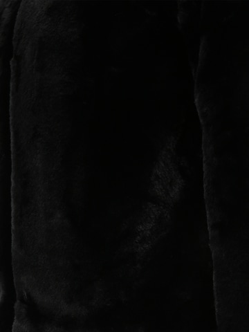 Vero Moda Petite Χειμερινό μπουφάν σε μαύρο
