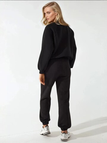 Effilé Pantalon Hiccup en noir