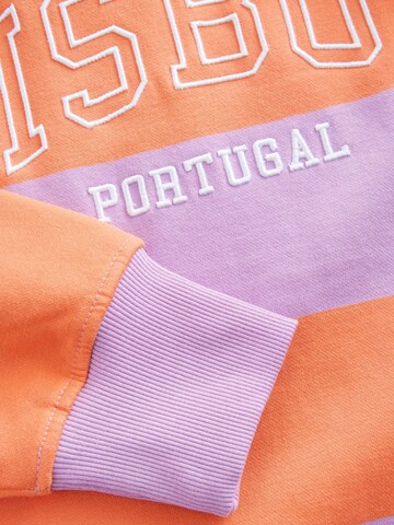 Next Pullover in Orange
