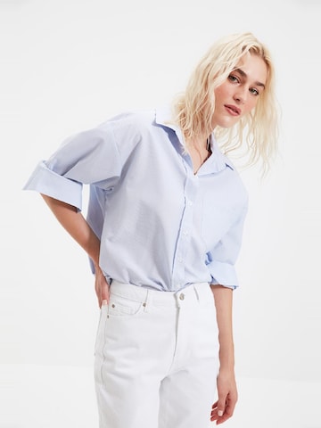 Trendyol Bluse in Blau