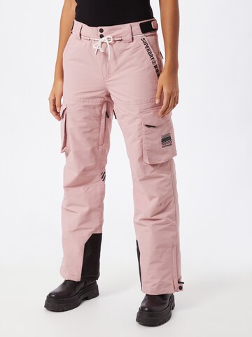Superdry Snow Normální Outdoorové kalhoty 'Freestyle' – pink: přední strana