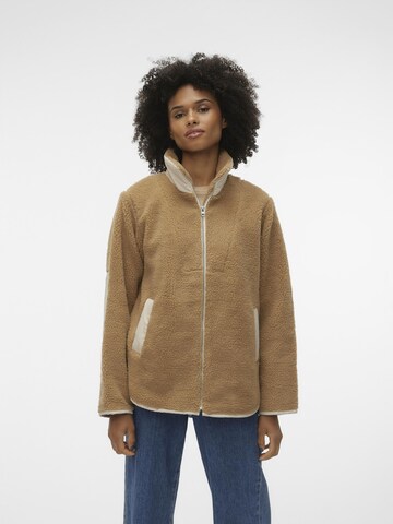 VERO MODA Between-Season Jacket in Brown: front