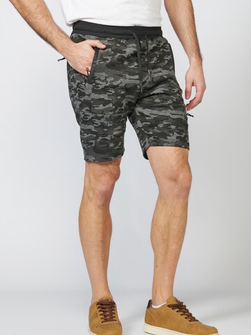 KOROSHI Regular Shorts in Grau