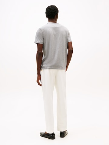 T-Shirt 'PERFORMANCE' TOMMY HILFIGER en gris : derrière