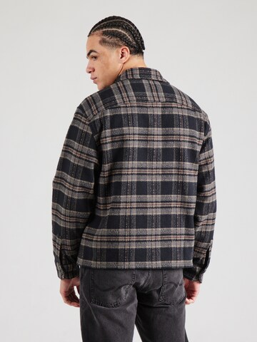 Abercrombie & Fitch Regular Fit Flannelhemd in Schwarz