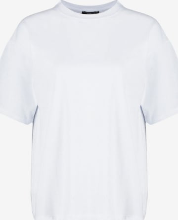 T-shirt oversize Trendyol en blanc : devant