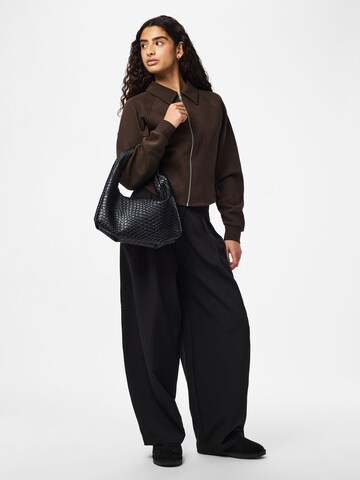 Veste de survêtement 'PCFilucca' PIECES en marron