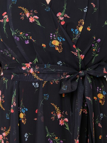 Trendyol Curve Платье в Смешанный