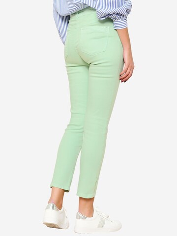 Slimfit Pantaloni di LolaLiza in verde