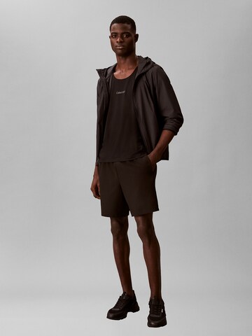 T-Shirt Calvin Klein en noir