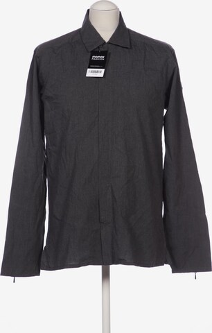 Toni Gard Button Up Shirt in M in Grey: front