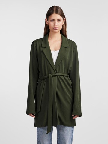 Blazer 'NORA' PIECES en vert : devant