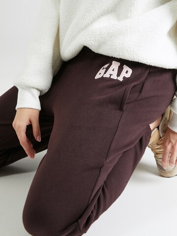 GAP Tapered Bukser 'HERITAGE' i brun