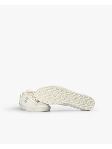 Baskets basses ' ' Scalpers en blanc