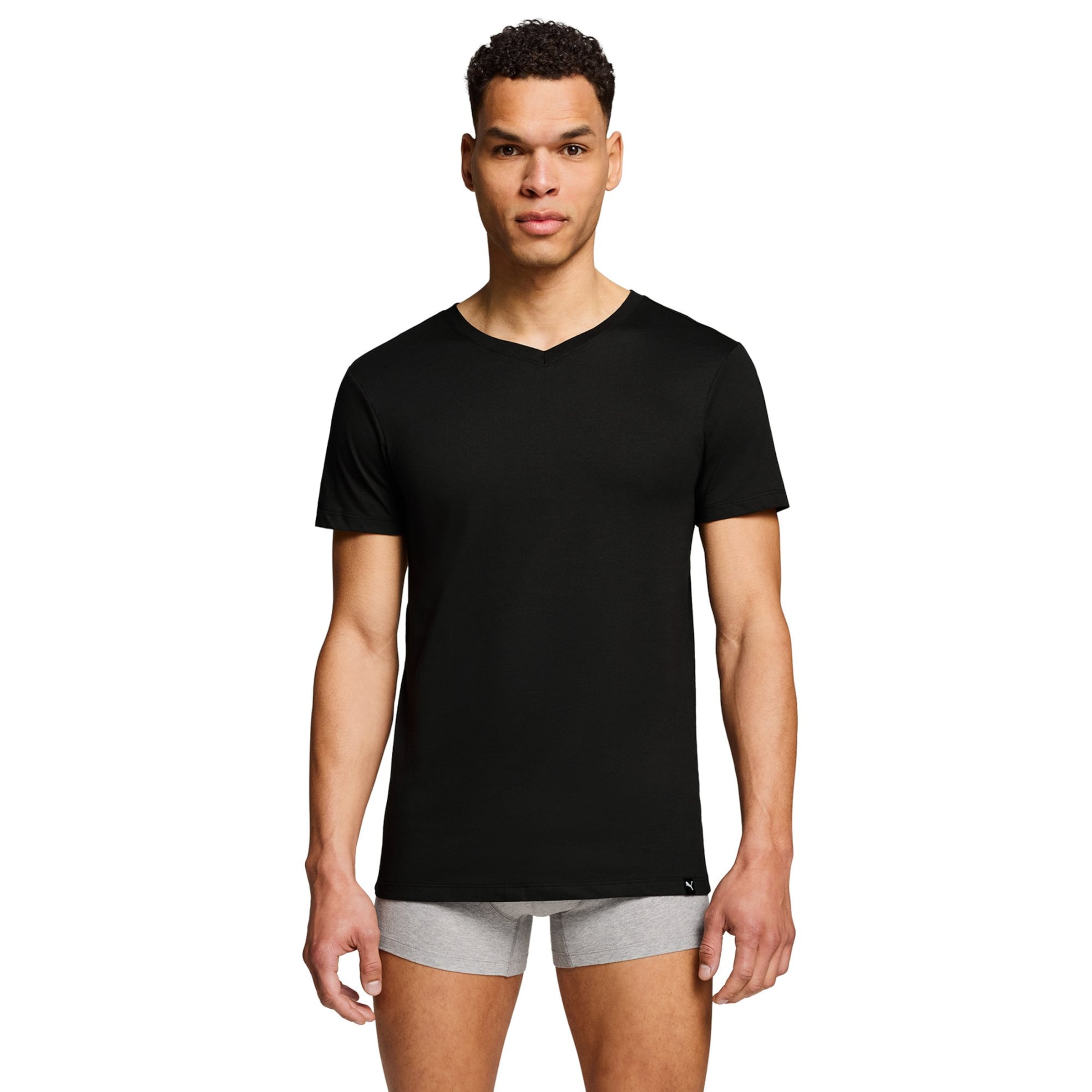T-Shirt PUMA en noir : devant