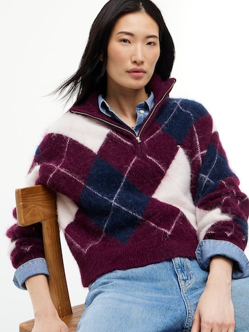 Tommy Jeans - Pullover em vermelho