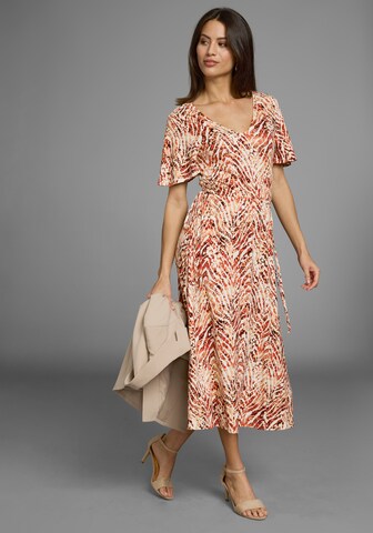 LAURA SCOTT Kleid in Beige: Vorderseite
