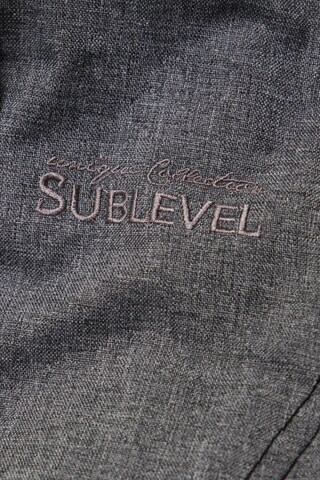Sublevel Jacket & Coat in L in Grey