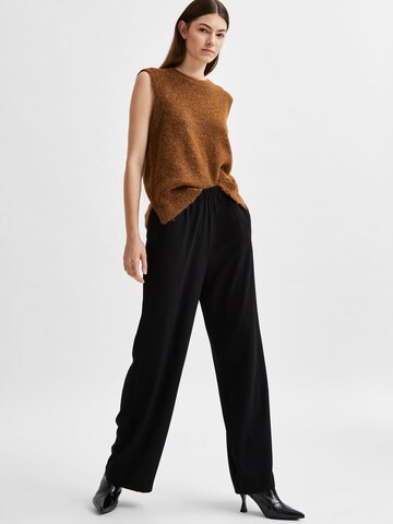 SELECTED FEMME Loose fit Pants 'Tinni' in Black