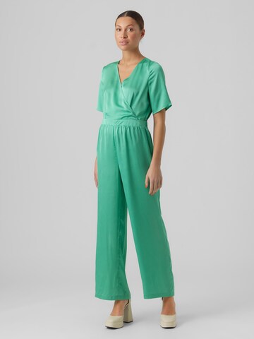 VERO MODA Jumpsuit 'HEART OLI' in Green: front