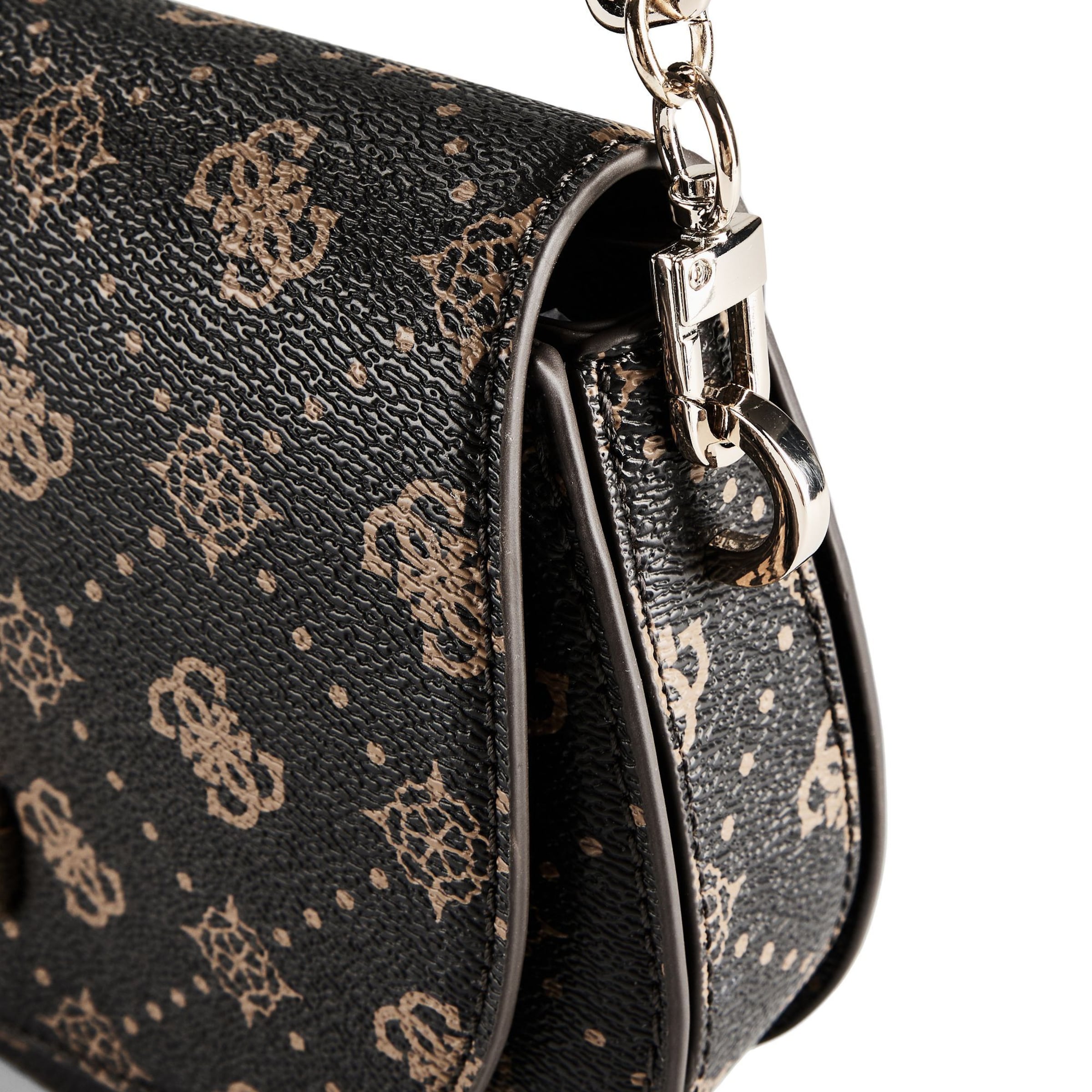 Borsa a spalla 'Emelie' di GUESS in marrone