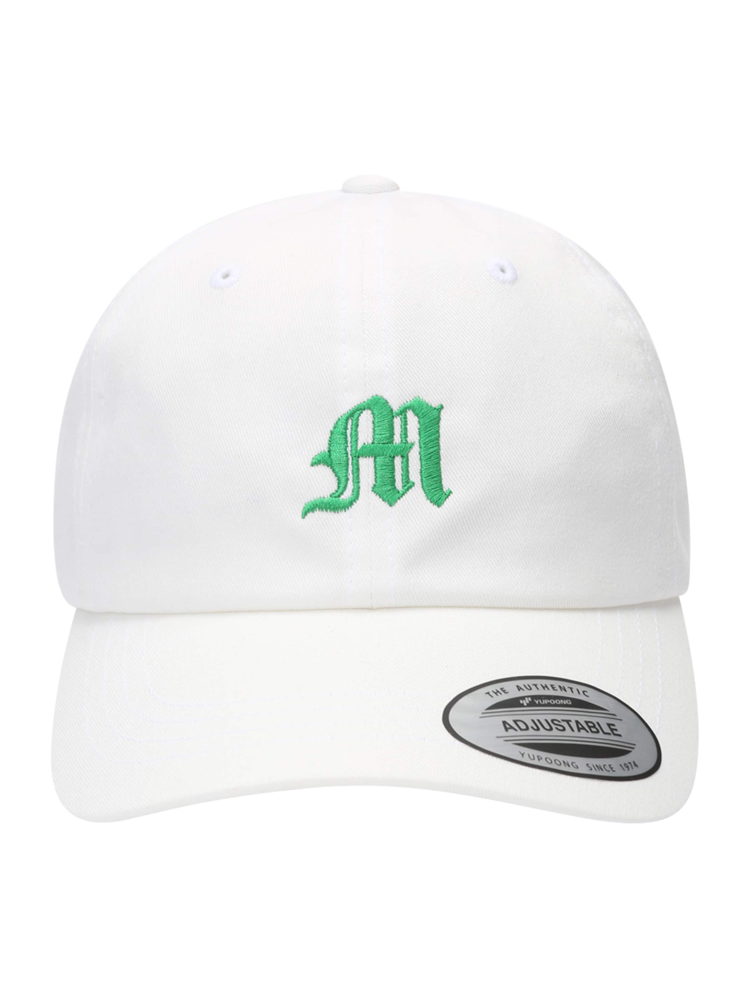 Cappello da baseball 'Letter' di Urban Classics in bianco