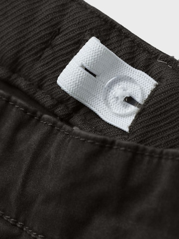 Effilé Pantalon 'Ben' NAME IT en noir